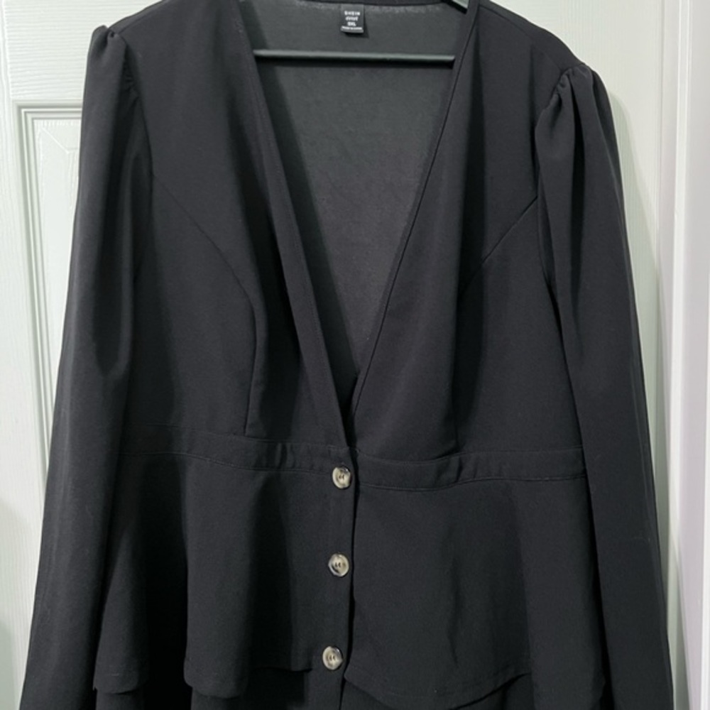 SHEIN Black Peplum Button-Front Jacket